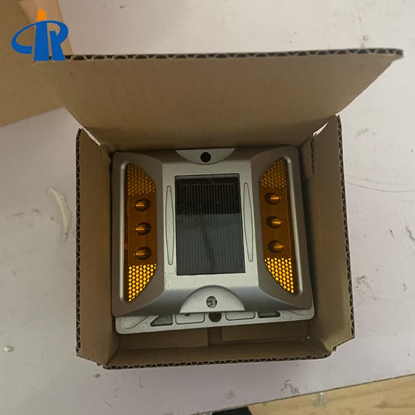 <h3>Solar Road Marker Light With Shank Rate</h3>
